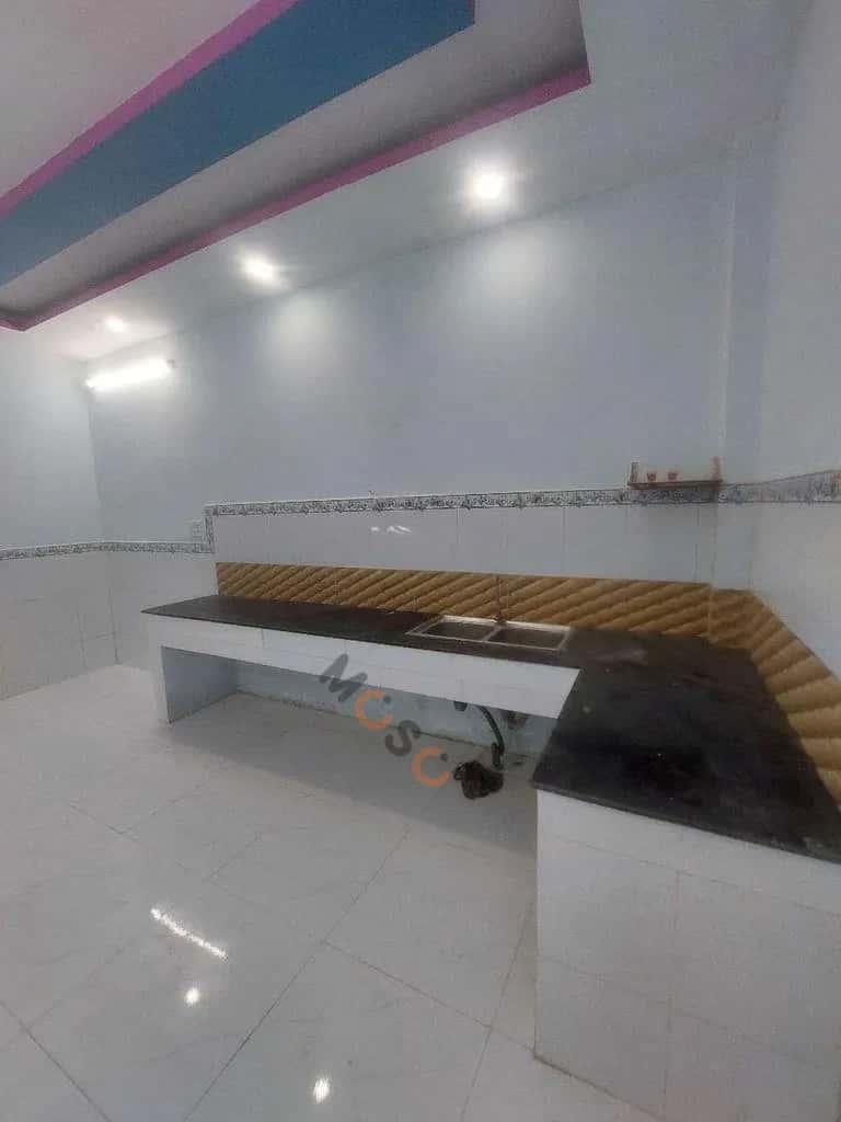 Cho thuê nhà hẻm Phạm Hùng Quận 8, TP.HCM – 3 phòng ngủ, giá 14 triệu — Hình 2 Cho thuê nhà hẻm Phạm Hùng Quận 8, TP.HCM – 3 phòng ngủ, giá 14 triệu — Hình 2