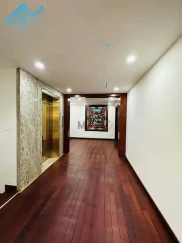 Cho thuê nhà hẻm Nghĩa Tân Cầu Giấy, Hà Nội – 5 phòng ngủ, giá 54 tỷ — Hình 3