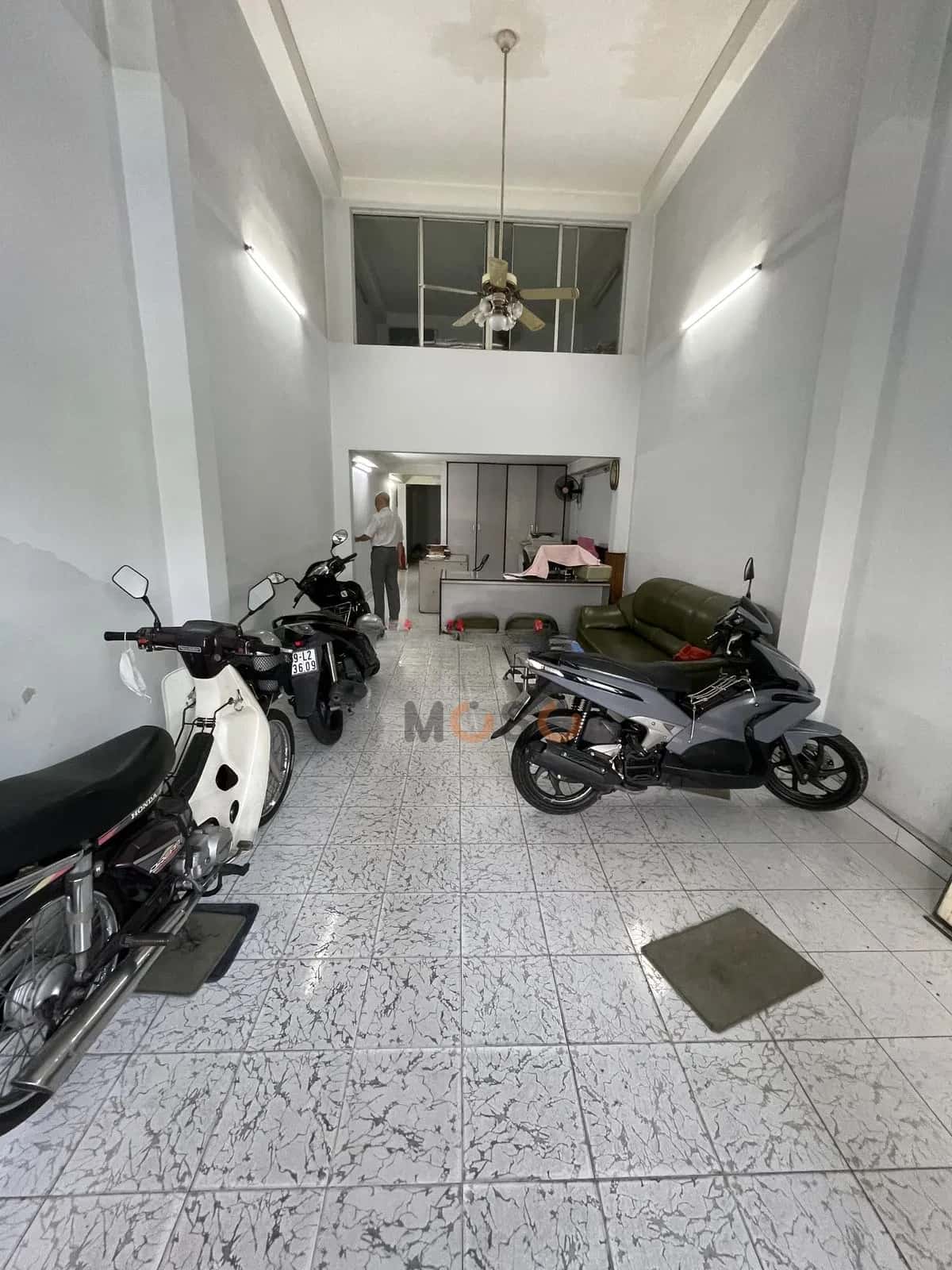 Cho thuê nhà mặt tiền Nguyễn Cư Trinh Quận 1, TP.HCM – 6 phòng ngủ, giá 70 triệu