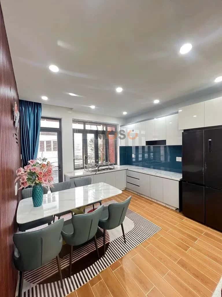 Cho thuê nhà hẻm Đường Phan Xích Long Quận Phú Nhuận, TP.HCM – 4 phòng ngủ, giá 19 triệu — Hình 3