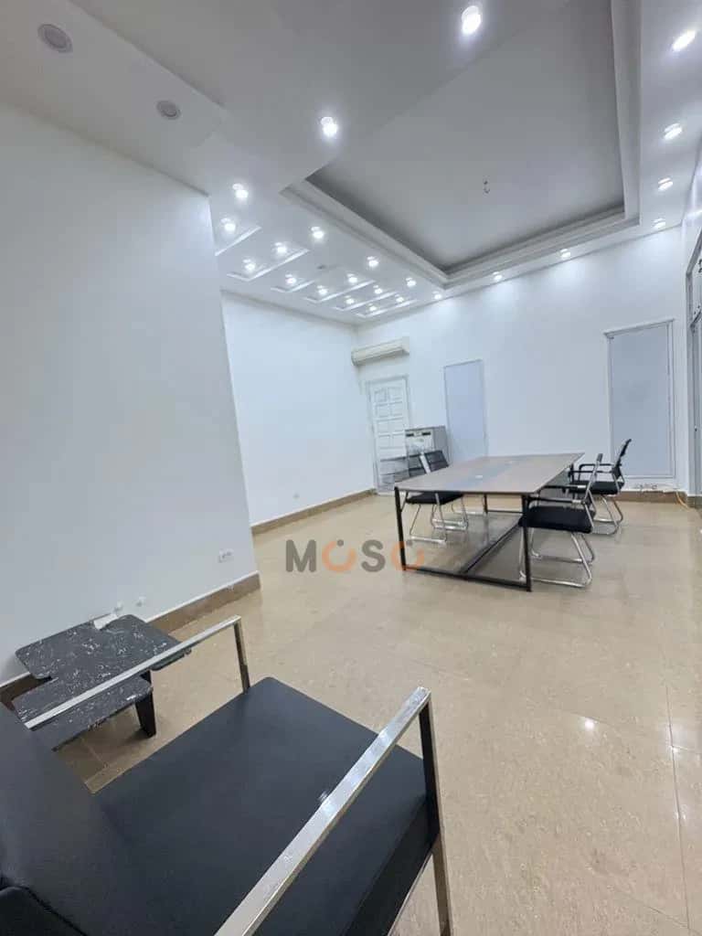 Cho thuê nhà hẻm Lạc long Quân Tây Hồ, Hà Nội – 6 phòng ngủ, giá 50 triệu — Hình 2
