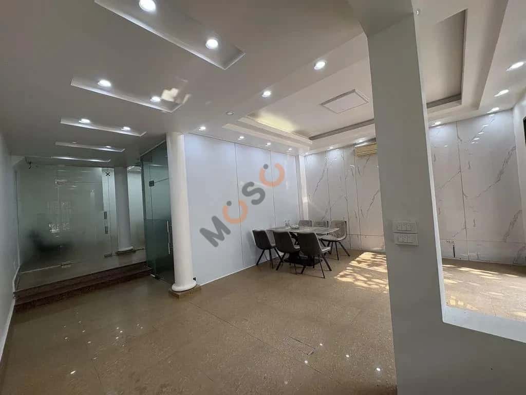 Cho thuê nhà hẻm Lạc long Quân Tây Hồ, Hà Nội – 6 phòng ngủ, giá 50 triệu — Hình 3