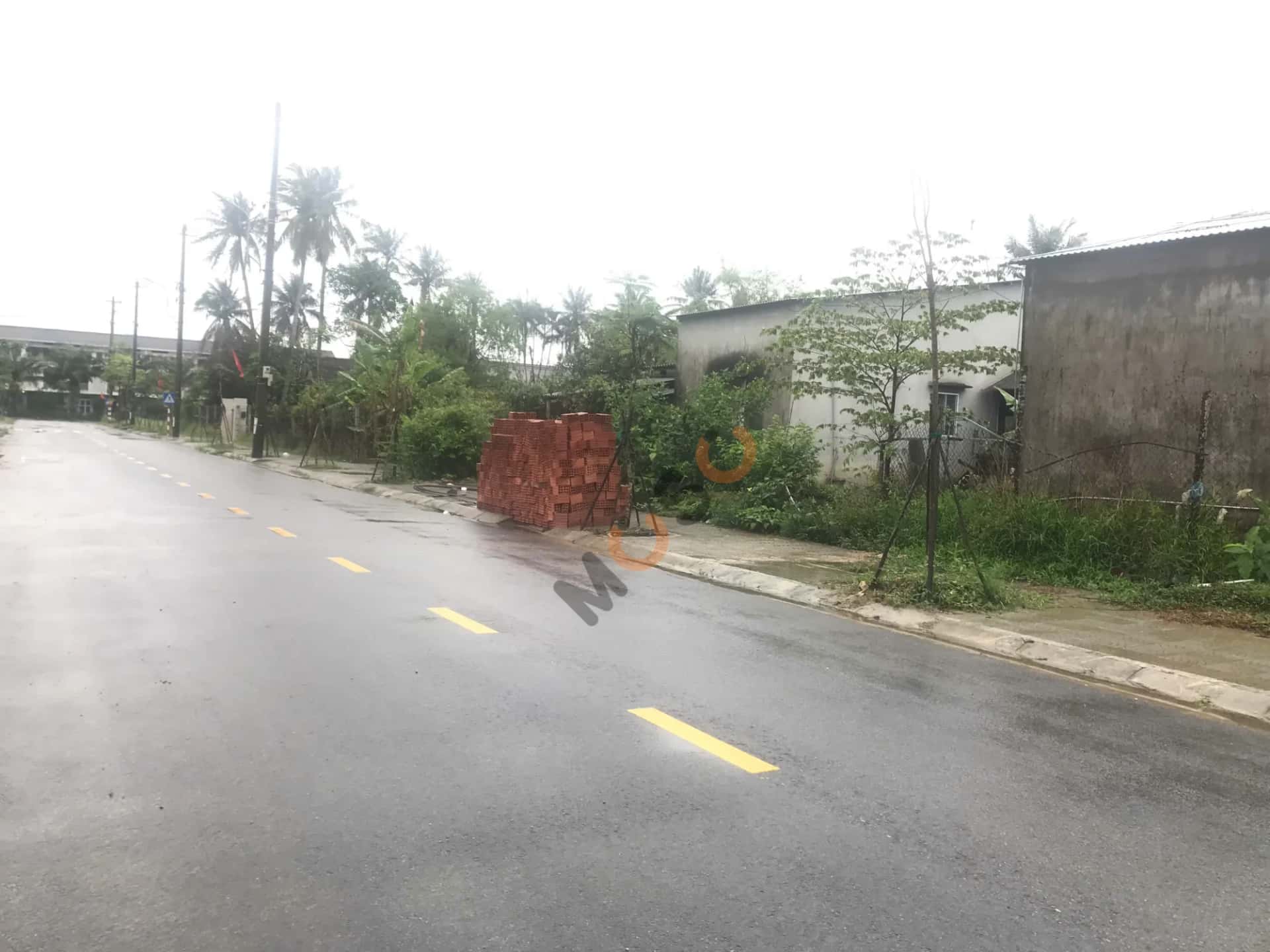 Bán đất Nguyễn Cửu Vân Quận Thuận Hóa, TP. Huế – giá 2.7 tỷ Bán đất Nguyễn Cửu Vân Quận Thuận Hóa, TP. Huế – giá 2.7 tỷ