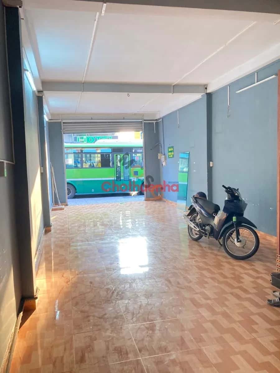 Cho thuê nhà mặt tiền Âu Cơ Tân Bình, TP.HCM – 2 phòng ngủ, giá 34 triệu — Hình 3