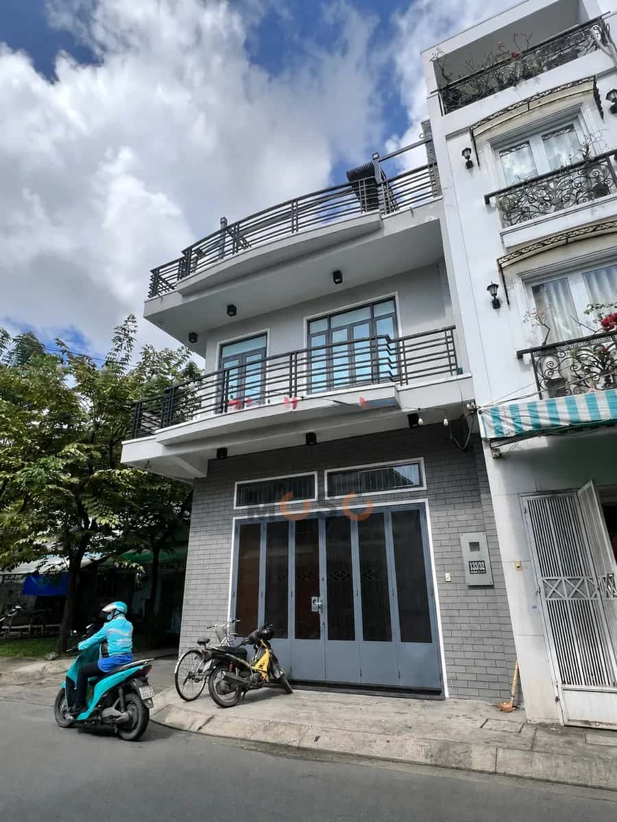 Cho thuê nhà mặt tiền Quận 10, TP.HCM – giá 55 triệu
