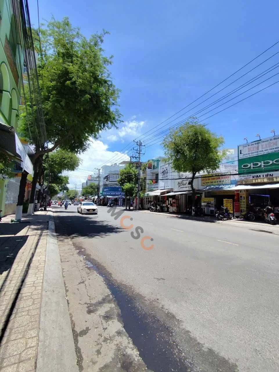 Bán nhà mặt tiền Phước Long Thành phố Nha Trang, Khánh Hòa – 4 phòng ngủ, giá 10.5 tỷ - ảnh 4
