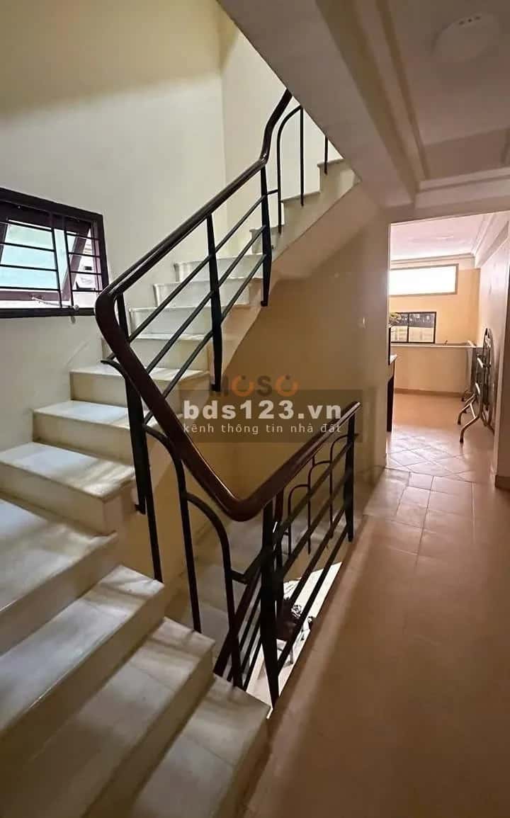 Cho thuê nhà hẻm Cách Mạng Tháng Tám Quận 10, TP.HCM – 6 phòng ngủ, giá 35 triệu Cho thuê nhà hẻm Cách Mạng Tháng Tám Quận 10, TP.HCM – 6 phòng ngủ, giá 35 triệu
