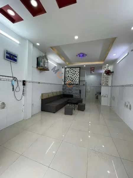 Bán nhà mặt tiền đường quản trọng linh Quận 8, TP.HCM – 3 phòng ngủ, giá 1.4 tỷ — Hình 3 Bán nhà mặt tiền đường quản trọng linh Quận 8, TP.HCM – 3 phòng ngủ, giá 1.4 tỷ — Hình 3