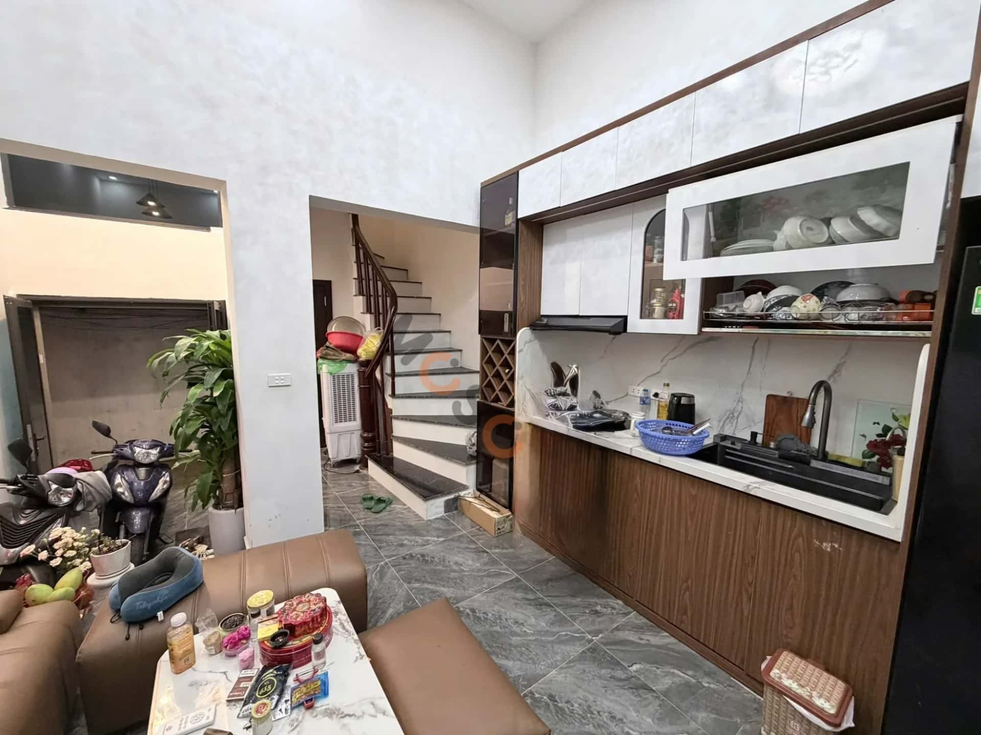 Bán nhà hẻm Minh Khai Quận Hai Bà Trưng, TP. Hà Nội – 4 phòng ngủ, giá 9 tỷ — Hình 2