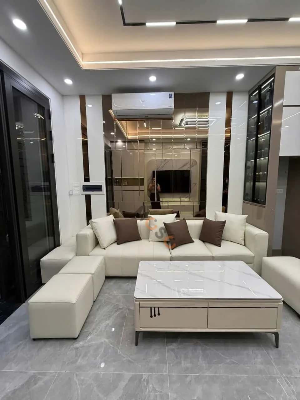 Cho thuê nhà hẻm Mạc Thị Bưởi Hai Bà Trưng, Hà Nội – 4 phòng ngủ, giá 18 triệu