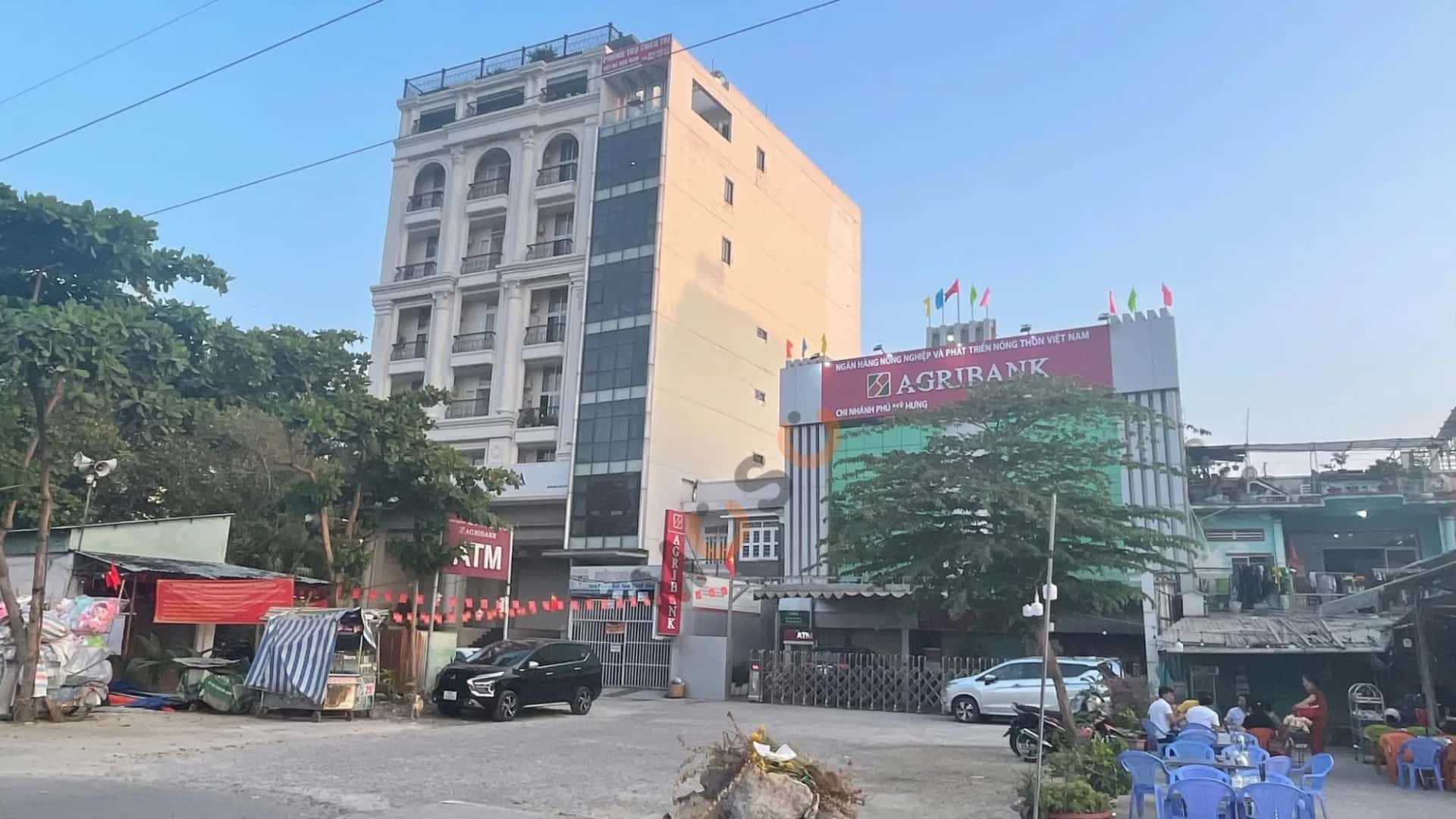 Bán nhà mặt tiền Nguyễn Văn Linh Quận 7, TP.HCM – 3 phòng ngủ, giá 18.8 tỷ - ảnh 4