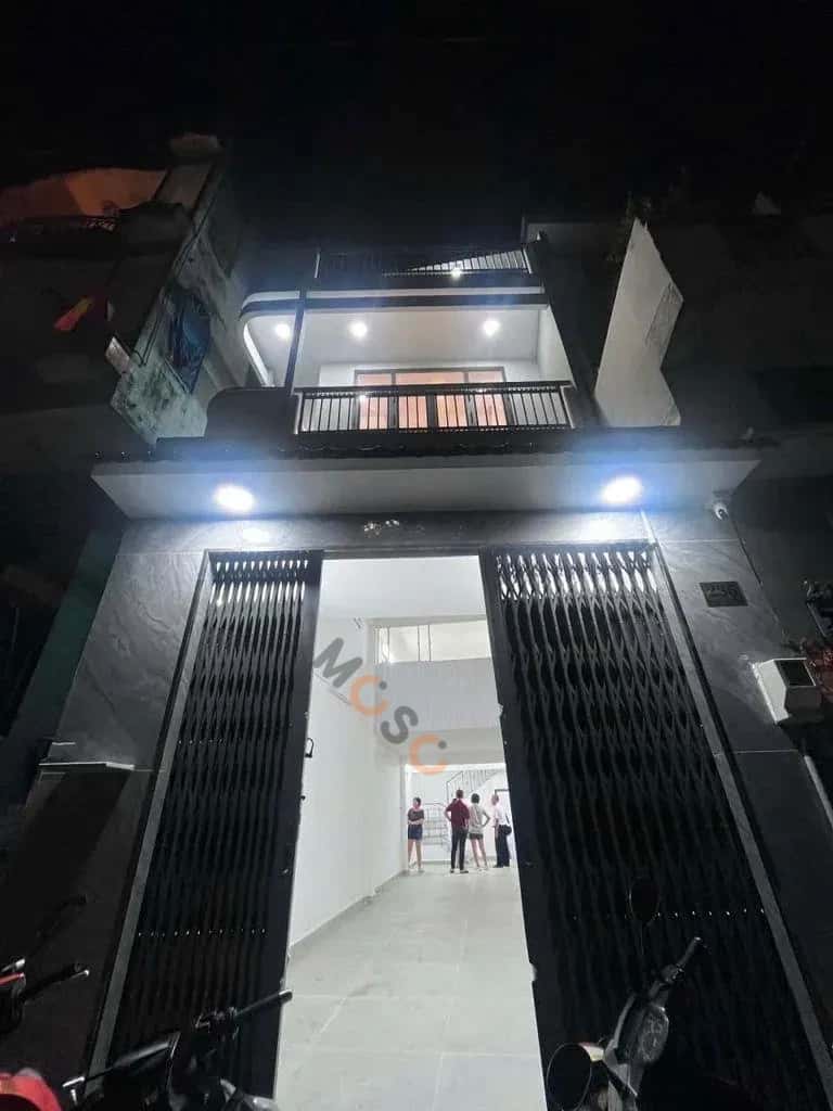Cho thuê nhà mặt tiền Trần Quý Quận 11, TP.HCM – 5 phòng ngủ, giá 26 triệu Cho thuê nhà mặt tiền Trần Quý Quận 11, TP.HCM – 5 phòng ngủ, giá 26 triệu