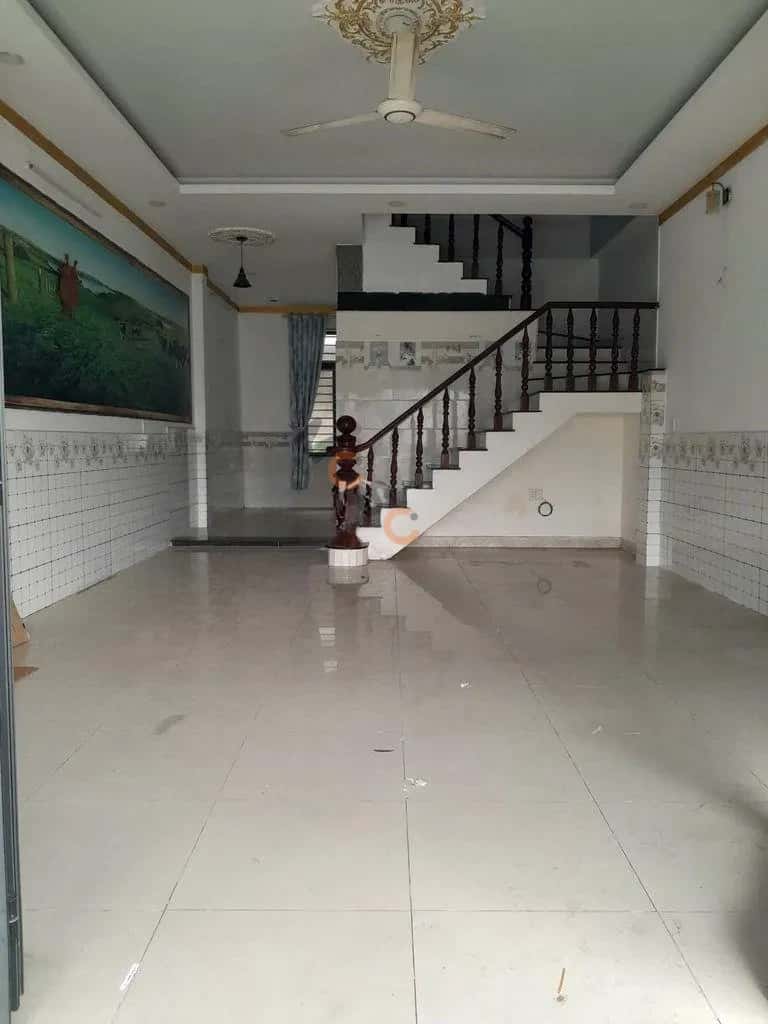 Cho thuê nhà hẻm Nhựa Vỉa Hè Dĩ An, Bình Dương – 3 phòng ngủ, giá 6.5 triệu Cho thuê nhà hẻm Nhựa Vỉa Hè Dĩ An, Bình Dương – 3 phòng ngủ, giá 6.5 triệu