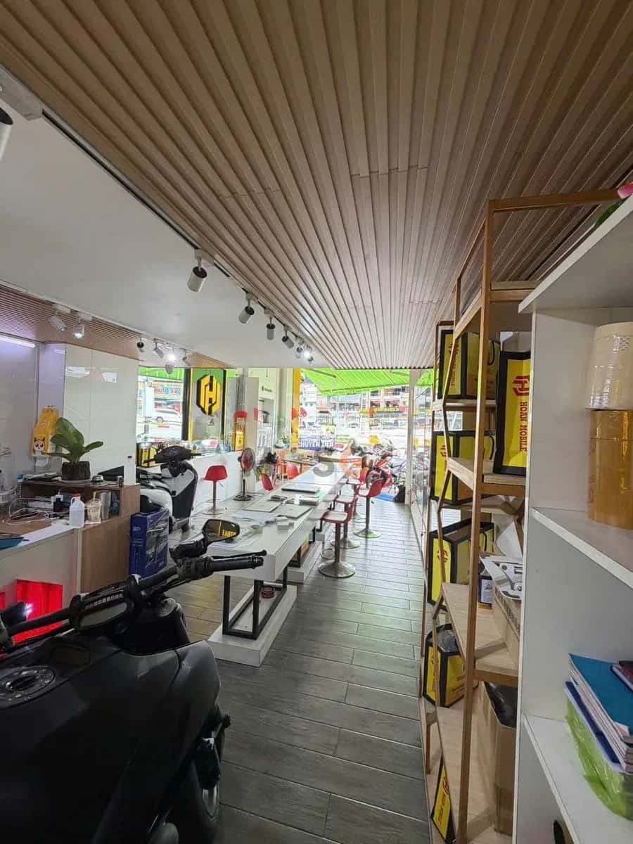 Cho thuê nhà mặt tiền Phạm Văn Đồng Gò Vấp, TP.HCM – 6 phòng ngủ, giá 35 triệu