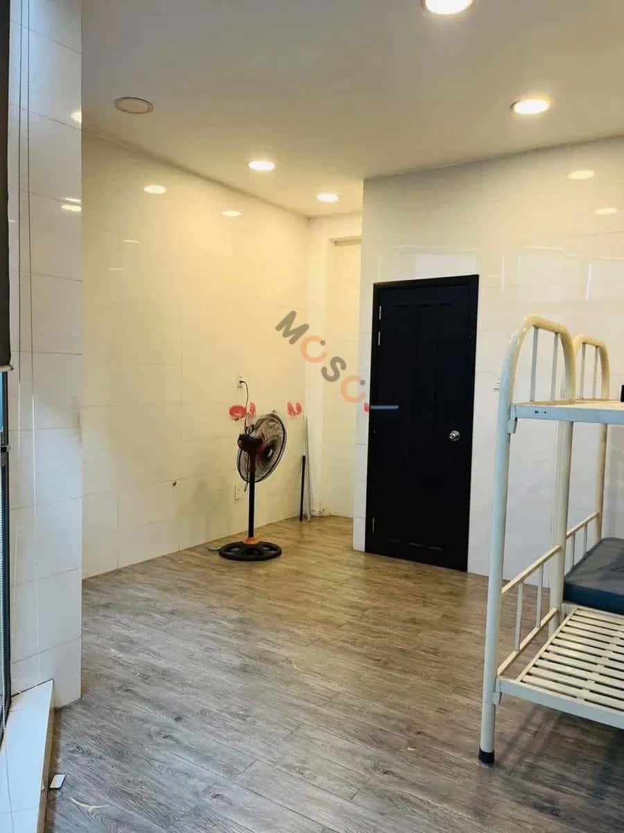 Cho thuê nhà mặt tiền Phạm Văn Đồng Gò Vấp, TP.HCM – 6 phòng ngủ, giá 35 triệu — Hình 2