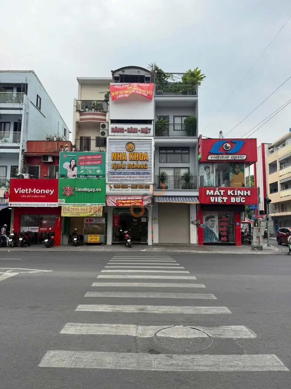 Cho thuê nhà hẻm Phan Đăng Lưu Quận Phú Nhuận, TP.HCM – 4 phòng ngủ, giá 36 triệu — Hình 2 Cho thuê nhà hẻm Phan Đăng Lưu Quận Phú Nhuận, TP.HCM – 4 phòng ngủ, giá 36 triệu — Hình 2