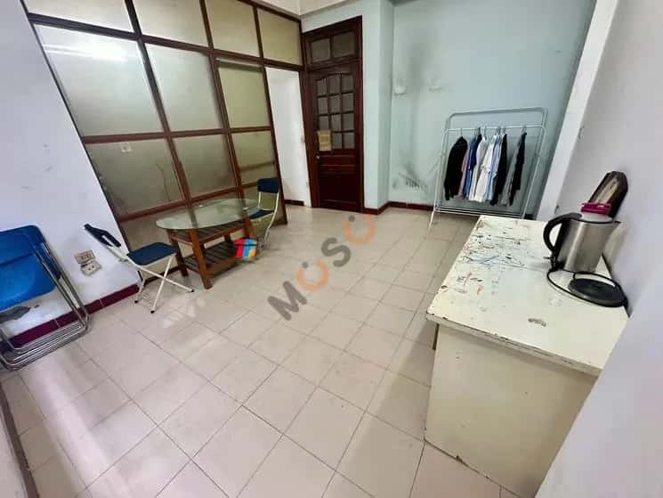 Cho thuê căn hộ chung cư Đường Hồng Hà Hoàn Kiếm, Hà Nội – 1 phòng ngủ, giá 5 triệu