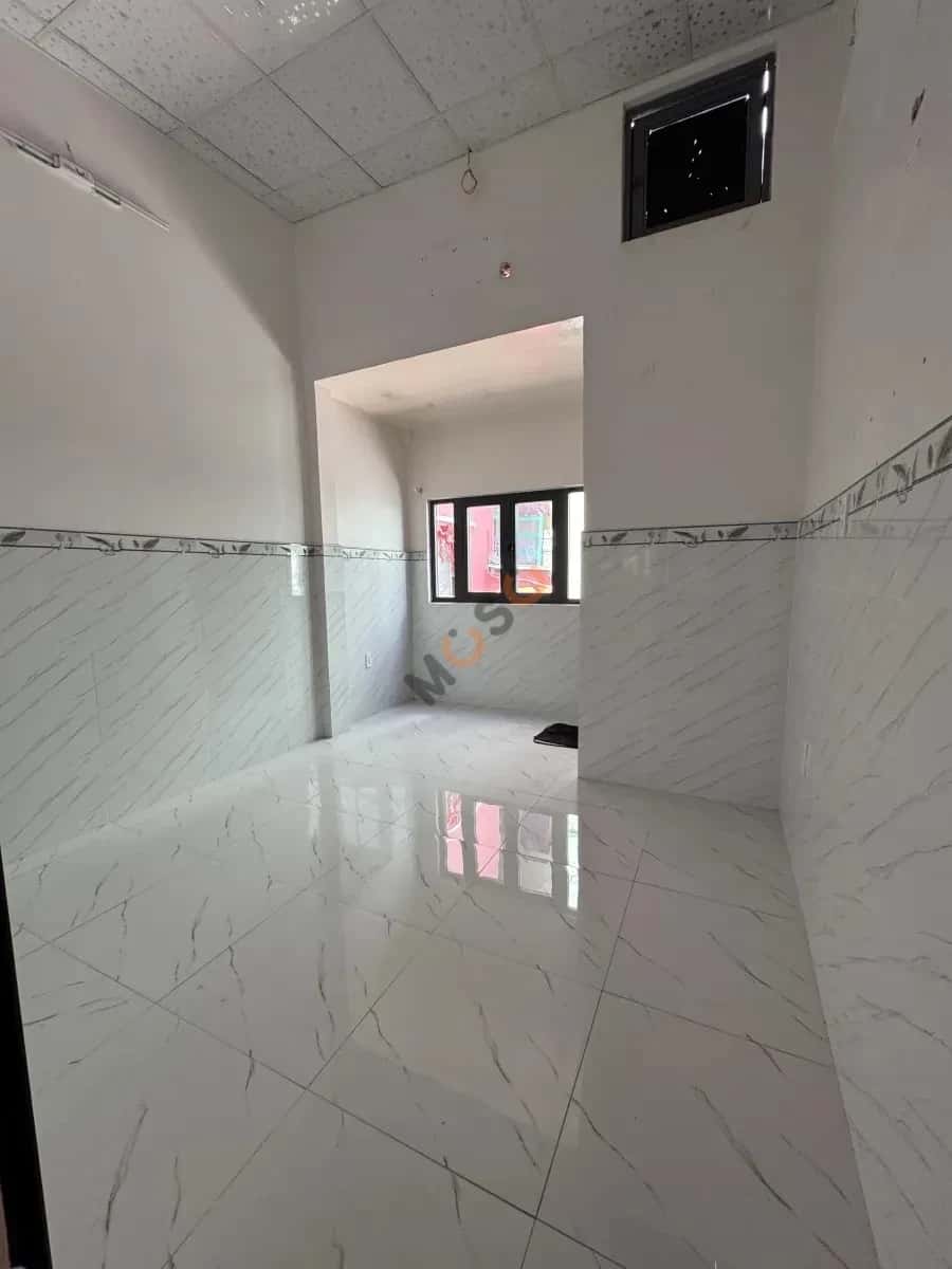 Cho thuê nhà hẻm Tôn Đản Quận 4, TP.HCM – 2 phòng ngủ, giá 9 triệu