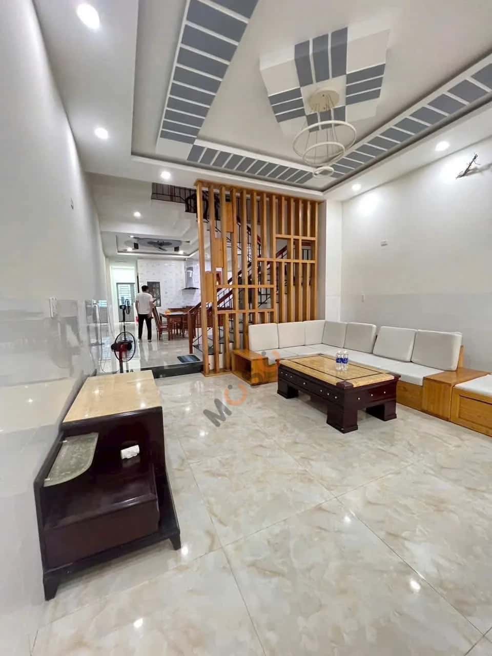 Cho thuê nhà hẻm Đoàn Khuê Quận Ngũ Hành Sơn, TP. Đà Nẵng – 5 phòng ngủ, giá 30 triệu — Hình 2 Cho thuê nhà hẻm Đoàn Khuê Quận Ngũ Hành Sơn, TP. Đà Nẵng – 5 phòng ngủ, giá 30 triệu — Hình 2