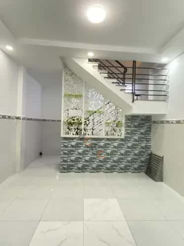 Cho thuê nhà hẻm Đường Dương Bá Trạc Quận 8, TP.HCM – 2 phòng ngủ, giá 9 triệu