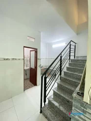 Cho thuê nhà hẻm Đường Dương Bá Trạc Quận 8, TP.HCM – 2 phòng ngủ, giá 9 triệu — Hình 2