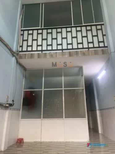 Cho thuê nhà hẻm Đường 11 Quận 4, TP.HCM – 2 phòng ngủ, giá 8 triệu — Hình 3 Cho thuê nhà hẻm Đường 11 Quận 4, TP.HCM – 2 phòng ngủ, giá 8 triệu — Hình 3