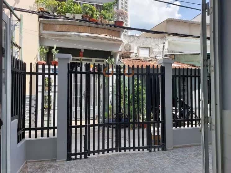 Cho thuê nhà hẻm Bùi Minh Trực Quận 8, TP.HCM – 3 phòng ngủ, giá 11 triệu — Hình 3 Cho thuê nhà hẻm Bùi Minh Trực Quận 8, TP.HCM – 3 phòng ngủ, giá 11 triệu — Hình 3