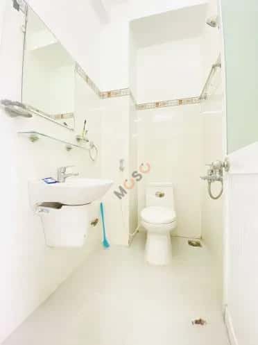 Cho thuê căn hộ chung cư Đường Hồ Văn Huê Phú Nhuận, TP.HCM – 1 phòng ngủ, giá 7 triệu — Hình 3