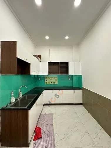 Cho thuê nhà hẻm Lê Thị Chợ Quận 7, TP.HCM – 4 phòng ngủ, giá 20 triệu — Hình 2