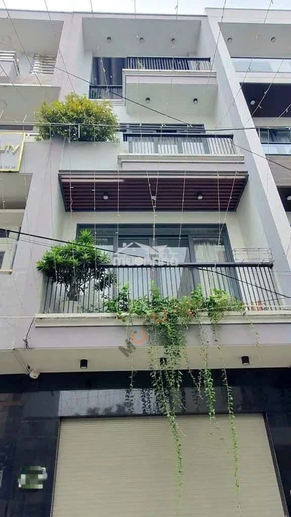 Cho thuê nhà hẻm Nguyễn Gia Trí Quận Bình Thạnh, TP.HCM – 5 phòng ngủ, giá 26 triệu Cho thuê nhà hẻm Nguyễn Gia Trí Quận Bình Thạnh, TP.HCM – 5 phòng ngủ, giá 26 triệu