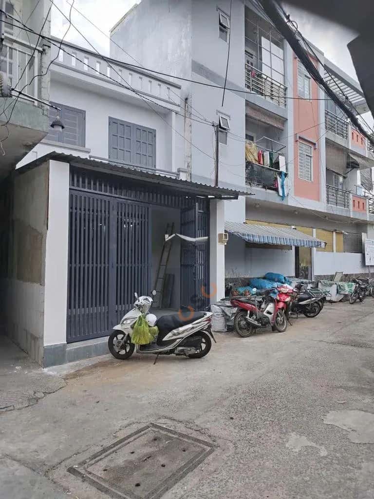 Cho thuê BĐS khác Tân Thới Nhất Quận 12, TP.HCM – 3 phòng ngủ, giá 12 triệu Cho thuê BĐS khác Tân Thới Nhất Quận 12, TP.HCM – 3 phòng ngủ, giá 12 triệu