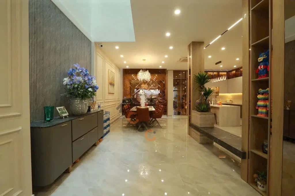 Cho thuê nhà hẻm Đường Sư Vạn Hạnh Quận 10, TP.HCM – 4 phòng ngủ, giá 18 triệu — Hình 2