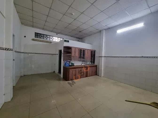 Cho thuê kho, nhà xưởng An Phú Đông Quận 12, TP.HCM – giá 40 triệu — Hình 2 Cho thuê kho, nhà xưởng An Phú Đông Quận 12, TP.HCM – giá 40 triệu — Hình 2