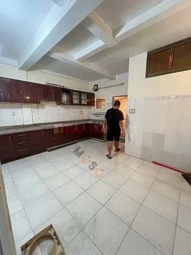 Cho thuê nhà hẻm Lãnh Binh Thăng Quận 11, TP.HCM – 4 phòng ngủ, giá 18 triệu