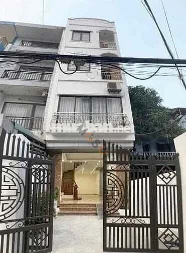 Cho thuê nhà hẻm Long Biên, Hà Nội – 2 phòng ngủ, giá 10 triệu Cho thuê nhà hẻm Long Biên, Hà Nội – 2 phòng ngủ, giá 10 triệu