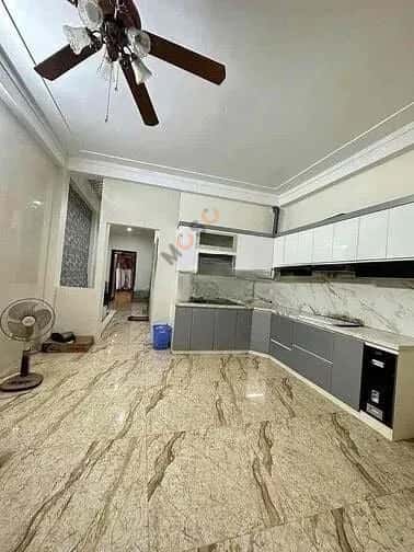 Cho thuê nhà hẻm Long Biên, Hà Nội – 2 phòng ngủ, giá 10 triệu — Hình 3 Cho thuê nhà hẻm Long Biên, Hà Nội – 2 phòng ngủ, giá 10 triệu — Hình 3
