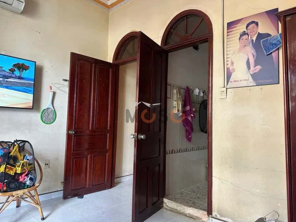Cho thuê nhà hẻm Yên Thế Quận Tân Bình, TP.HCM – giá 24 triệu — Hình 2 Cho thuê nhà hẻm Yên Thế Quận Tân Bình, TP.HCM – giá 24 triệu — Hình 2