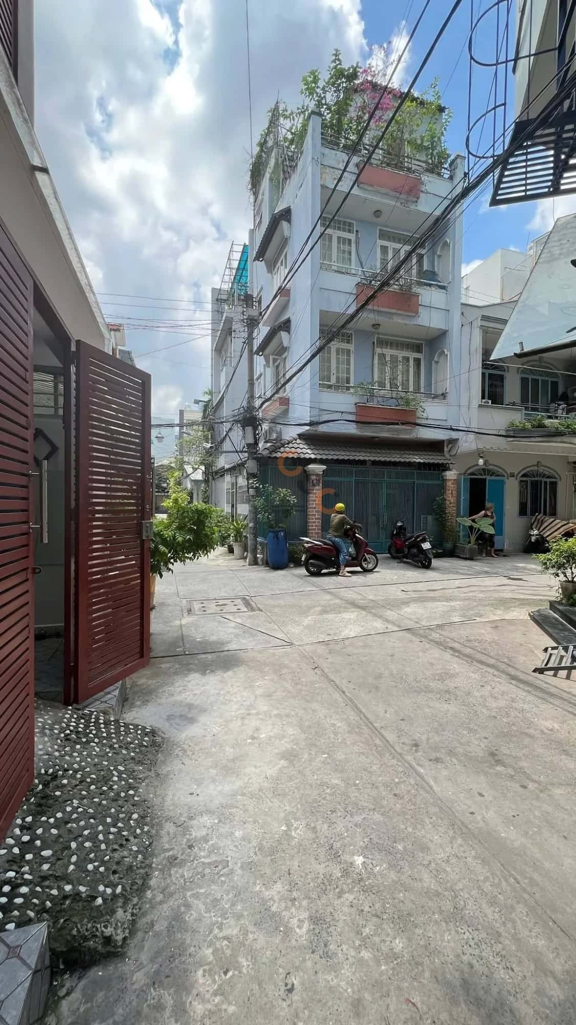 Cho thuê nhà hẻm Nguyễn Ngọc Lộc Quận 10, TP.HCM – 2 phòng ngủ, giá 13 triệu — Hình 2 Cho thuê nhà hẻm Nguyễn Ngọc Lộc Quận 10, TP.HCM – 2 phòng ngủ, giá 13 triệu — Hình 2