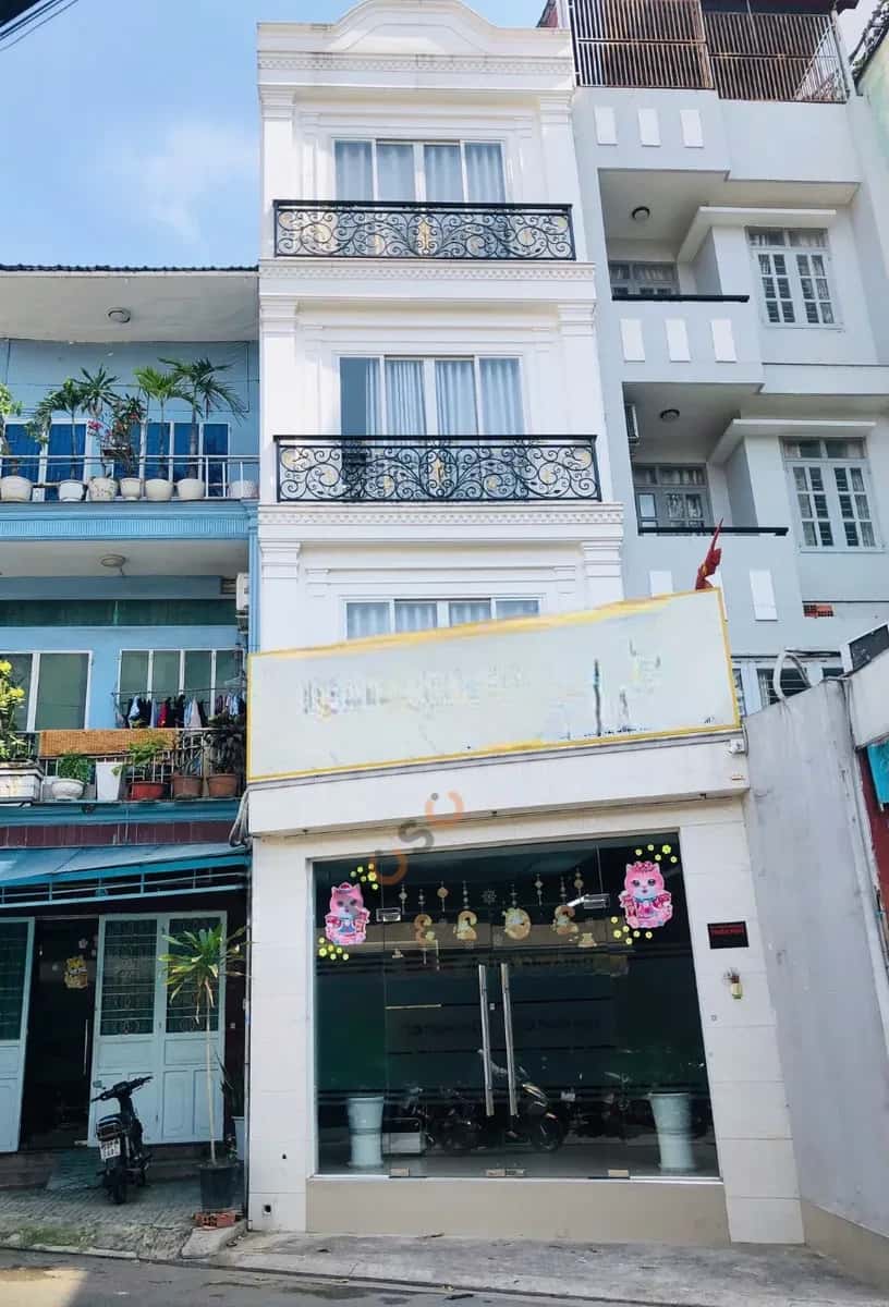 Cho thuê nhà mặt tiền Trương Hoàng Thanh Tân Bình, TP.HCM – 6 phòng ngủ, giá 27 triệu