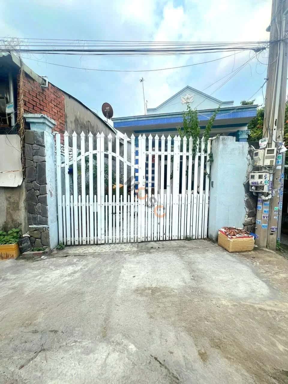 Bán nhà hẻm Đường Phạm Ngũ Lão Thành phố Dĩ An, Bình Dương – 1 phòng ngủ, giá 4.2 tỷ - ảnh 1