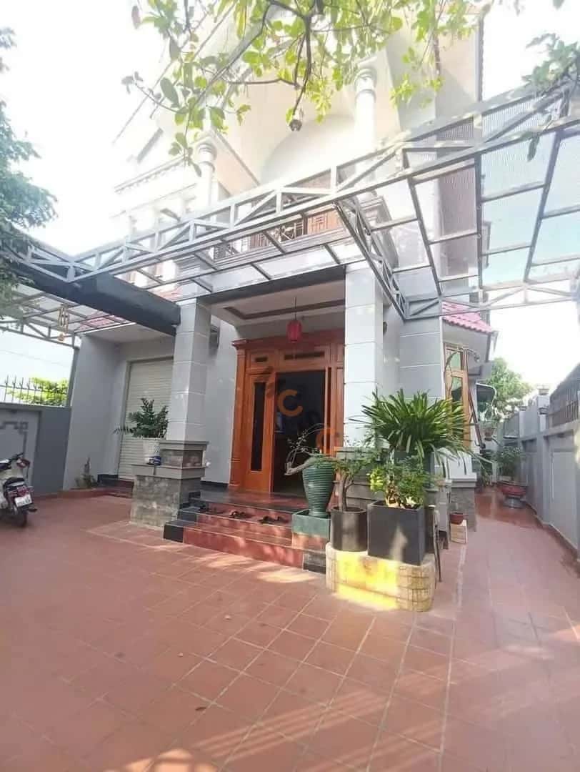 Cho thuê nhà hẻm Đường Số 11 Thủ Đức, TP.HCM – 5 phòng ngủ, giá 30 triệu — Hình 2