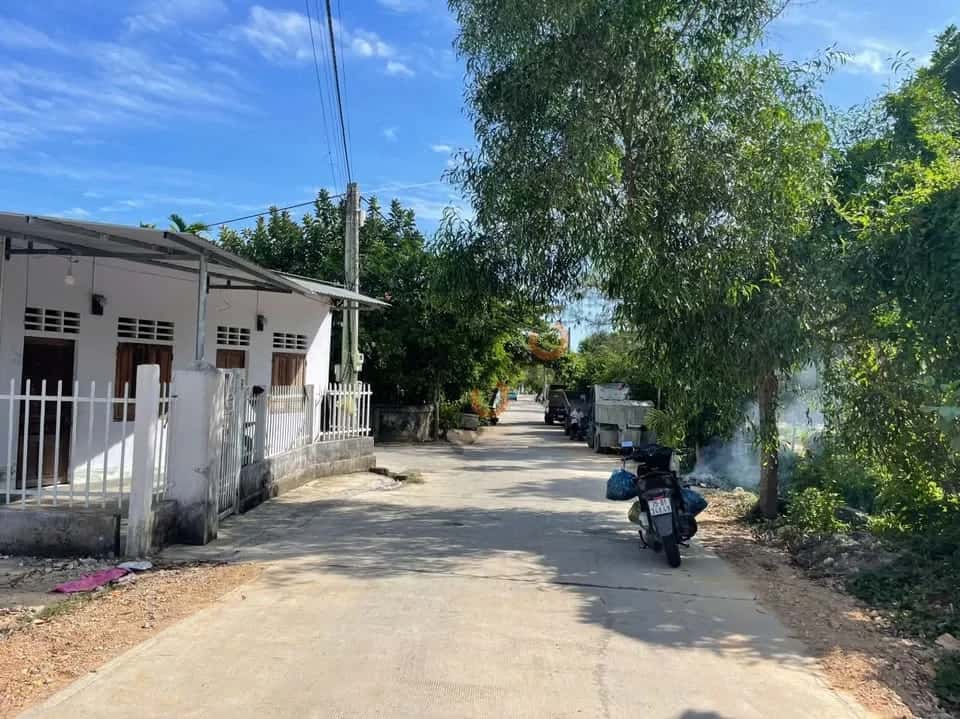 Bán đất Kiệt Trưng Nữ Vương Thị xã Hương Thủy, TP. Huế – giá 850 triệu — Hình 3 Bán đất Kiệt Trưng Nữ Vương Thị xã Hương Thủy, TP. Huế – giá 850 triệu — Hình 3