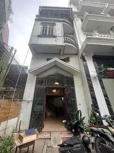 Cho thuê nhà hẻm Long Biên, Hà Nội – 5 phòng ngủ, giá 6.5 triệu