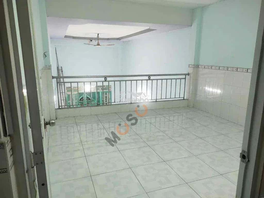 Cho thuê nhà hẻm Đường 1A Bình Chánh, TP.HCM – 3 phòng ngủ, giá 5 triệu — Hình 3 Cho thuê nhà hẻm Đường 1A Bình Chánh, TP.HCM – 3 phòng ngủ, giá 5 triệu — Hình 3