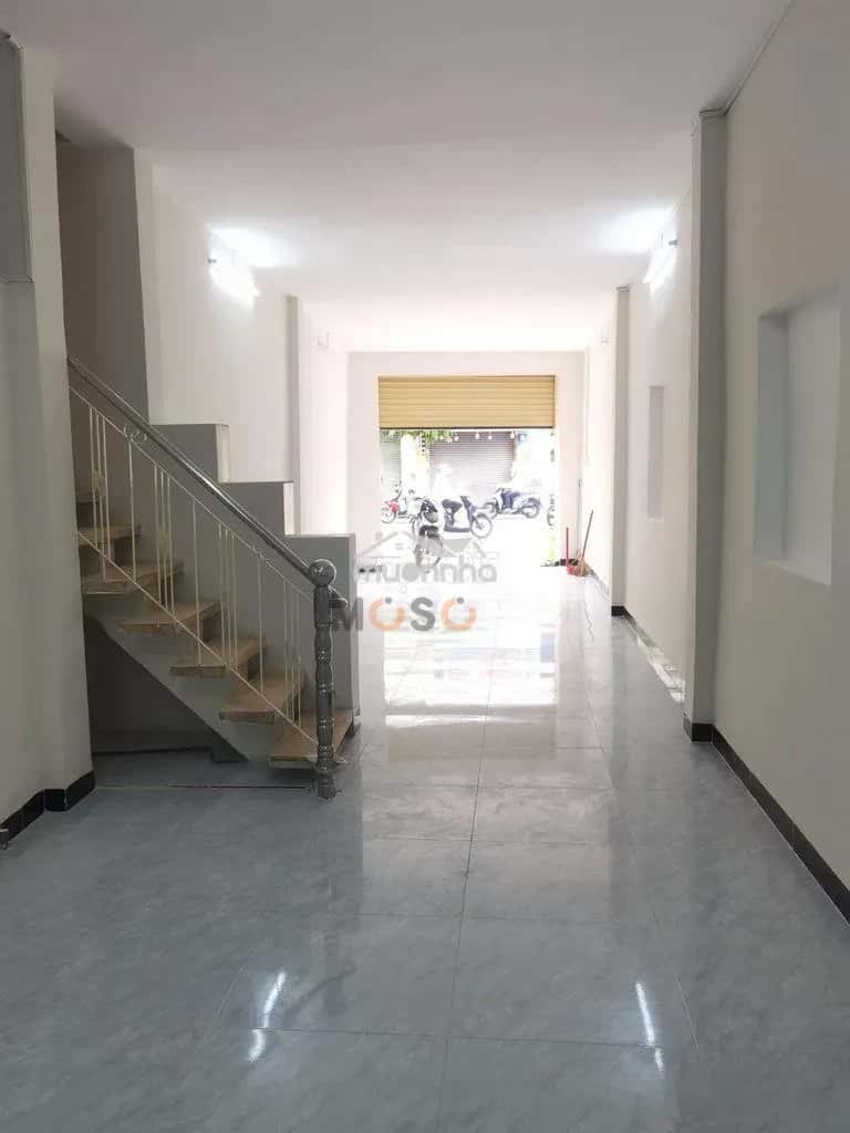 Cho thuê nhà mặt tiền cách mạng tháng tám Quận 10, TP.HCM – giá 33 triệu — Hình 3