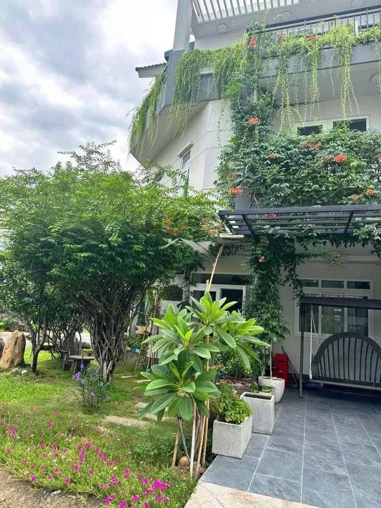 Cho thuê nhà hẻm Bưng Ông Thoàn Quận 9 cũ, TP. Thủ Đức – 3 phòng ngủ, giá 20 triệu