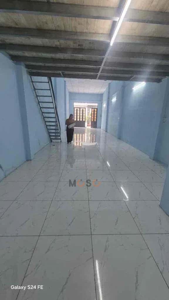Cho thuê nhà hẻm Đường 18B Bình Tân, TP.HCM – giá 8.5 triệu — Hình 2