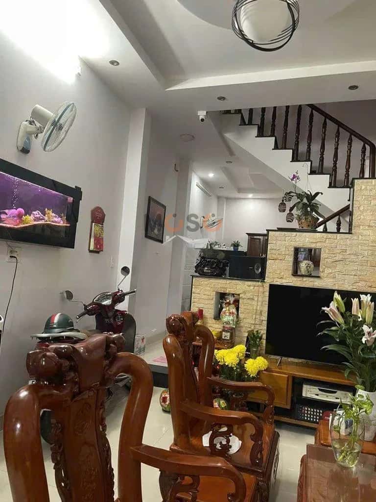 Cho thuê nhà hẻm Mã Lò Bình Tân, TP.HCM – 5 phòng ngủ, giá 12 triệu — Hình 2