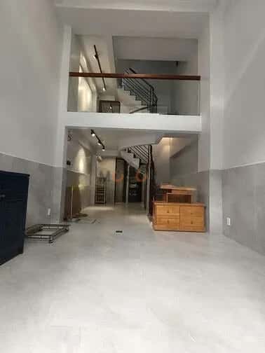 Cho thuê nhà hẻm Quận 6, TP.HCM – 3 phòng ngủ, giá 15 triệu — Hình 2 Cho thuê nhà hẻm Quận 6, TP.HCM – 3 phòng ngủ, giá 15 triệu — Hình 2