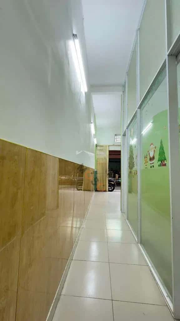Cho thuê nhà hẻm đg.phạm văn hai Quận Tân Bình, TP.HCM – 3 phòng ngủ, giá 13 triệu Cho thuê nhà hẻm đg.phạm văn hai Quận Tân Bình, TP.HCM – 3 phòng ngủ, giá 13 triệu